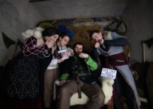 Photo Booth with Live Animals